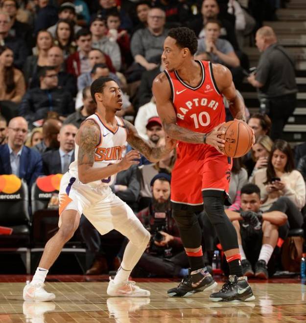 却因其对球 却因其对球